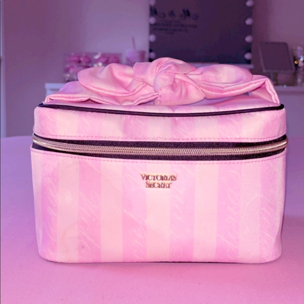Victoria Secret Makeup Case 🎀